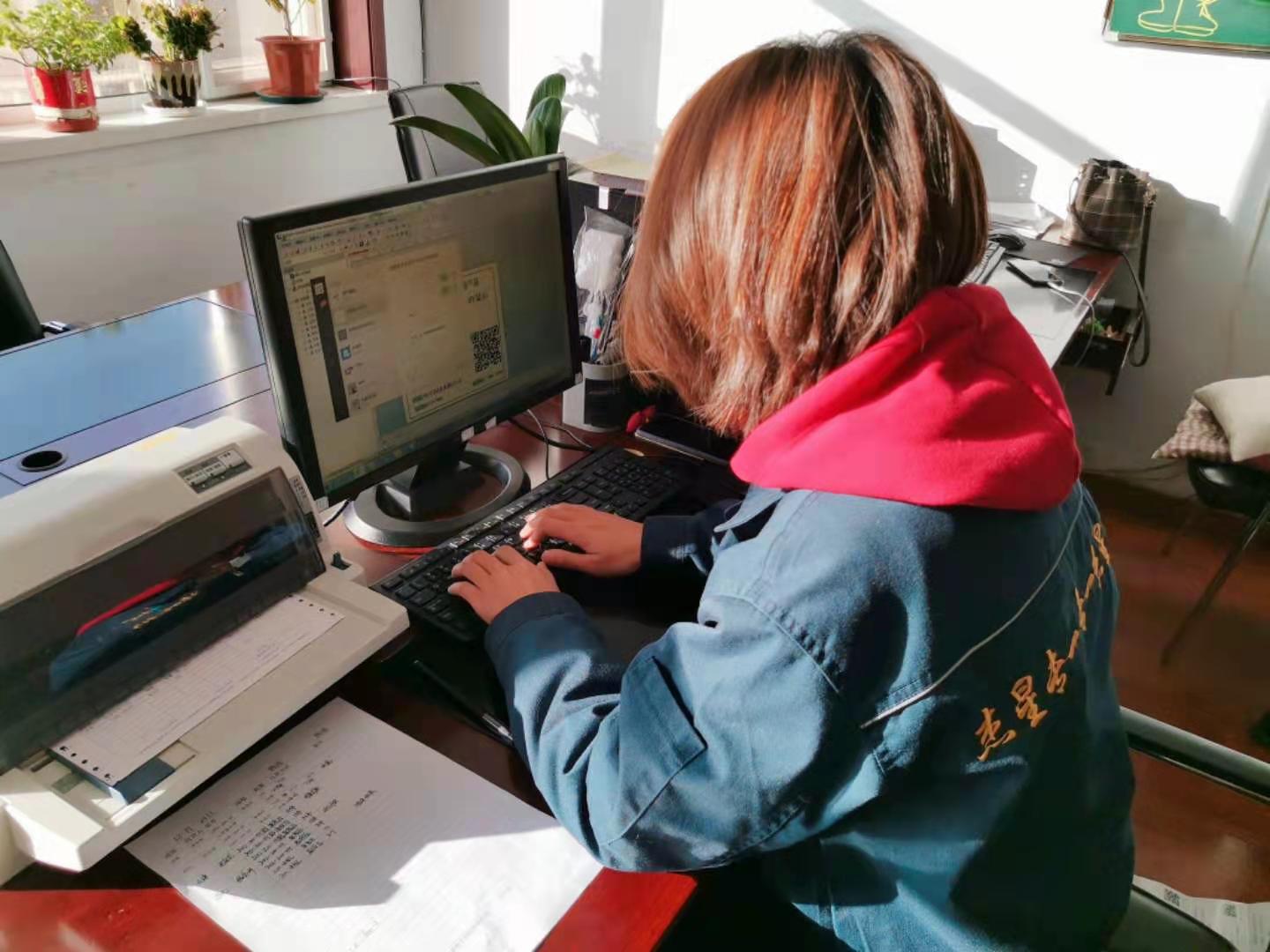 追夢新時代，巾幗綻芳華